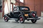 Ford V8 DeLuxe 3-Window Coupe 1933 года
